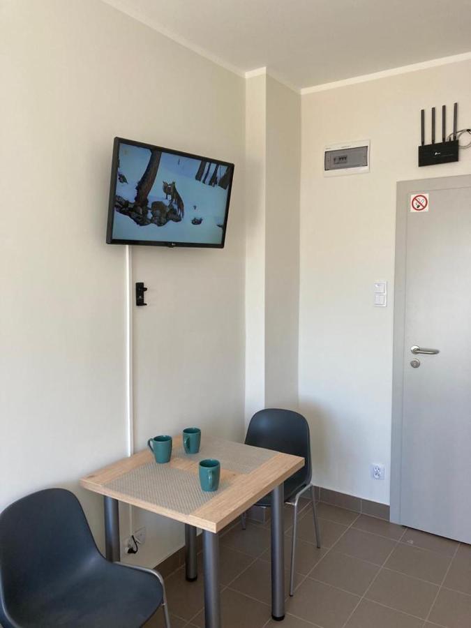 Hostel Przy Stadionie Явожно Экстерьер фото